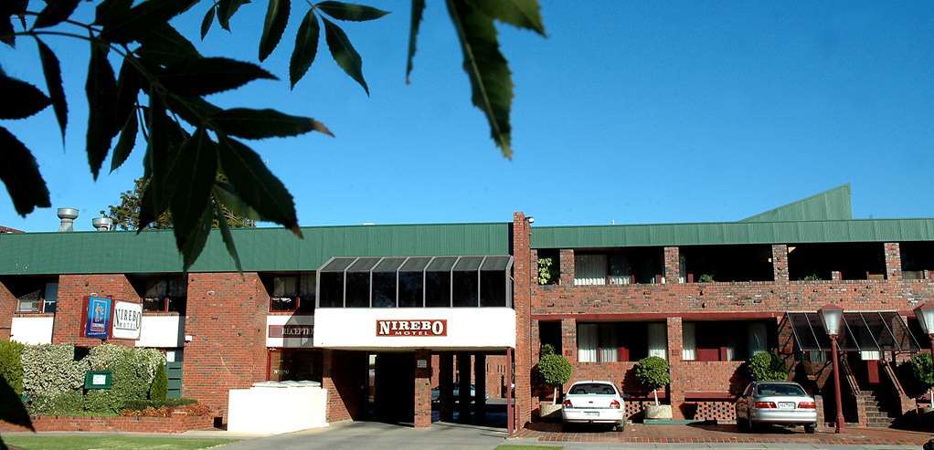 Echuca Nirebo Motel Buitenkant foto