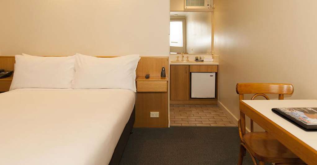 Echuca Nirebo Motel Buitenkant foto